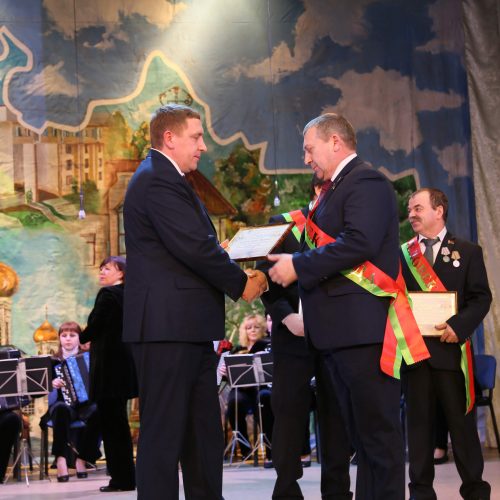 По итогам 2019 года заместителю директора Шкловского УКП «Жилкомхоз» присвоено звание «Человек года»
